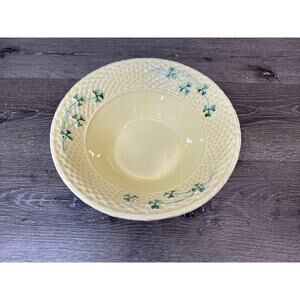 Bordallo Pinheiro Portugal SHAMROCK 10” Basketweave Serving Bowl